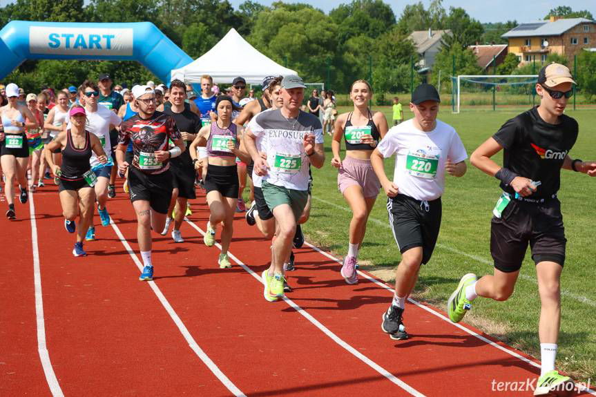Bieg Lotnej Kompanii Szturmowej i marsz nordic walking w Haczowie [ZDJĘCIA]