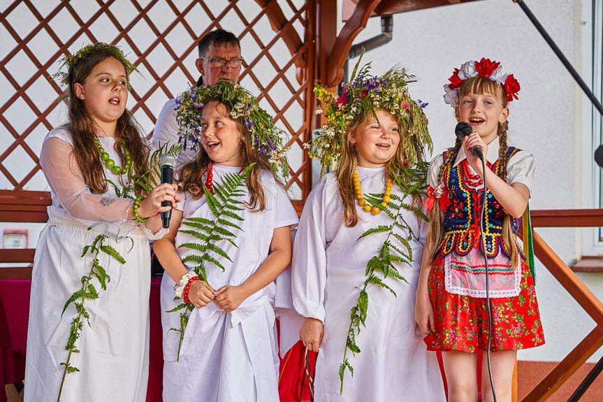 Wianki, ognisko i pomoc Kubusiowi. Noc Świętojańska i "Ciuch lubi ruch" w gminie Jedlicze