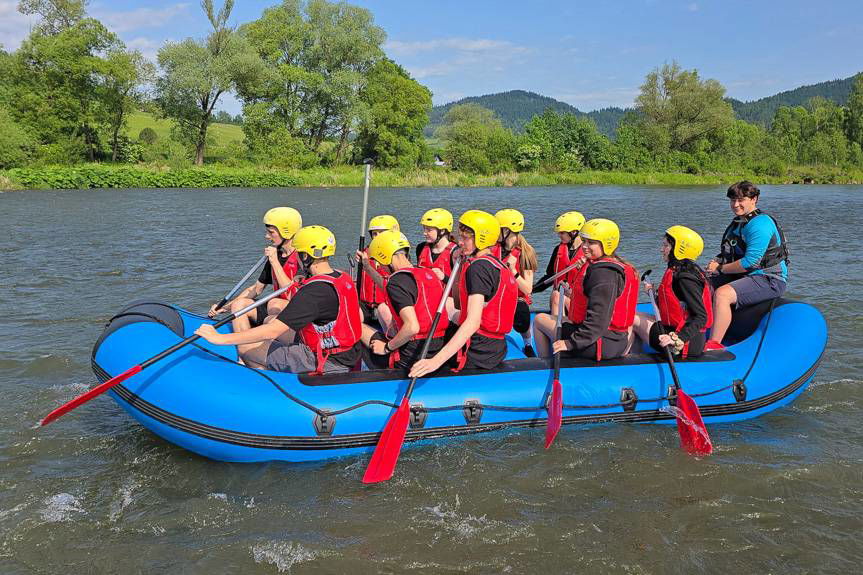 Młodzież z klas mundurowych MZSP z Miejsca Piastowego na specjalistycznych szkoleniach [ZDJĘCIA]