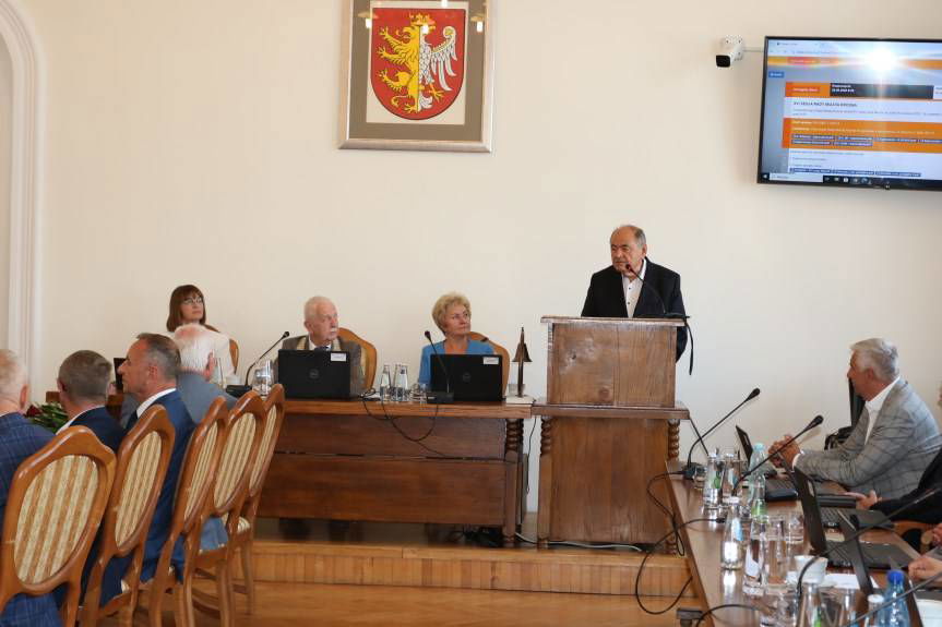 Tadeusz Sanocki uhonorowany medalem "Za zasługi dla Krosna"