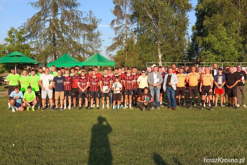 Start Rymanów wywalczył puchar Burmistrza Gminy Rymanów [ZDJĘCIA]