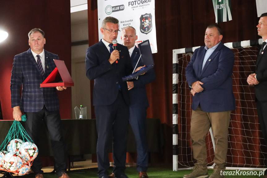 80 lat wielkiej rodziny Zamczysko Odrzykoń