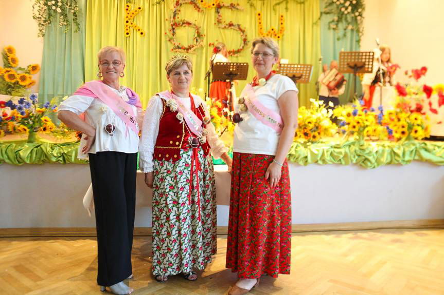 Pokolenia kobiet tworzą historię. 65 lat Koła Gospodyń Wiejskich w Iwoniczu
