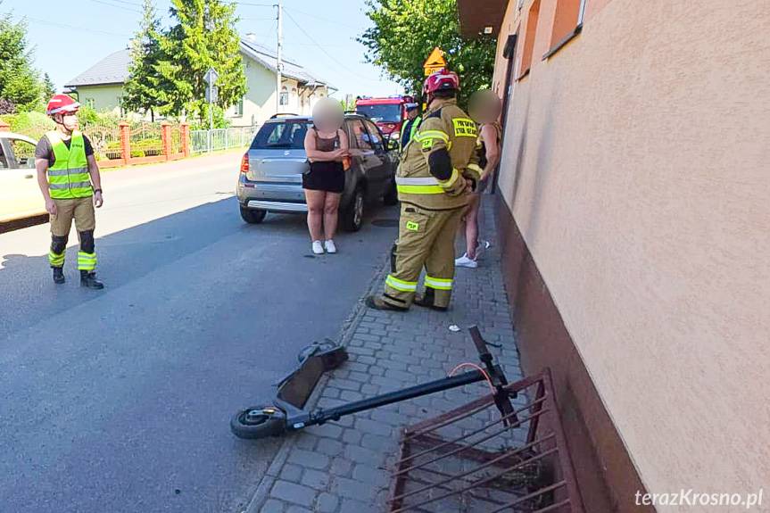 Łężany. Wjechał hulajnogą wprost pod auto