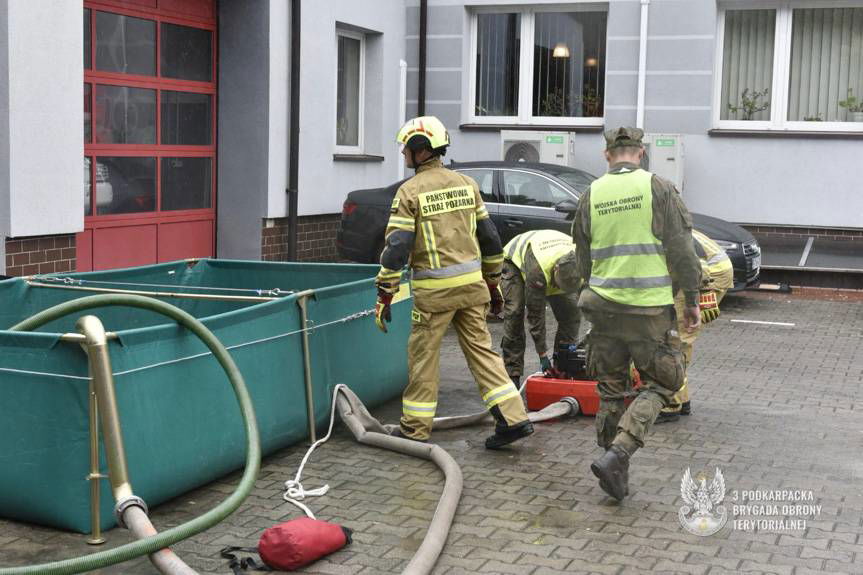 Terytorialsi z 3 Podkarpackiej Brygady Obrony Terytorialnej w gotowości do działania