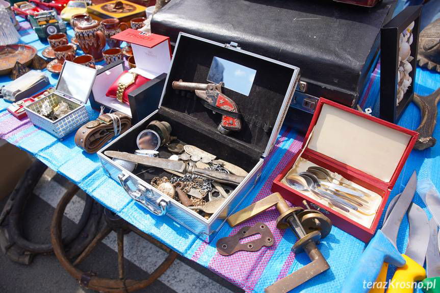 Jarmark staroci i rękodzieła przed Etnocentrum [ZDJĘCIA]