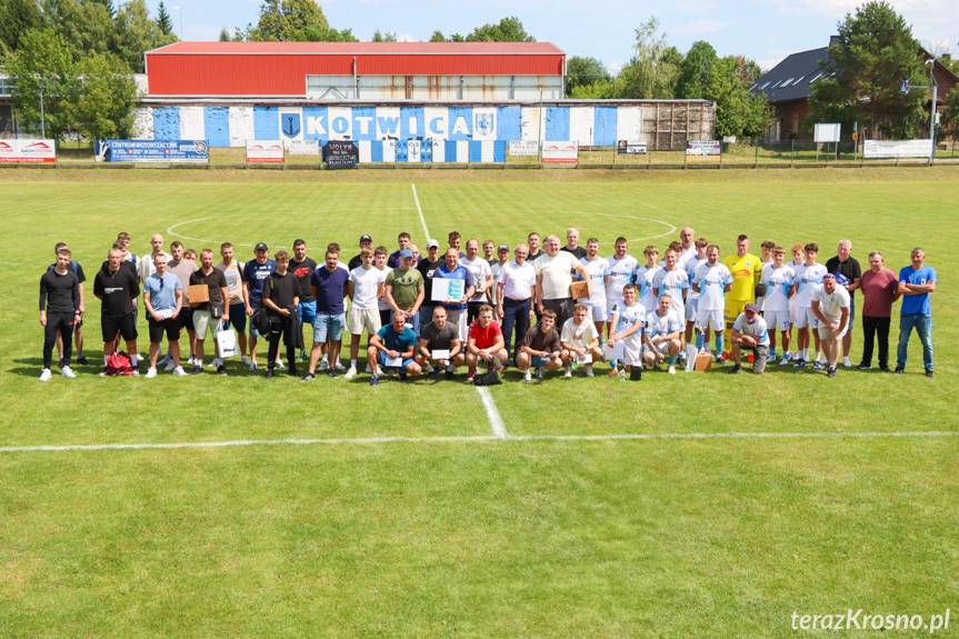 Kotwica Korczyna z pucharem wójta Grzegorza Półchłopka [ZDJĘCIA]