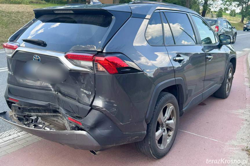 Zderzenie dwóch samochodów na DK28