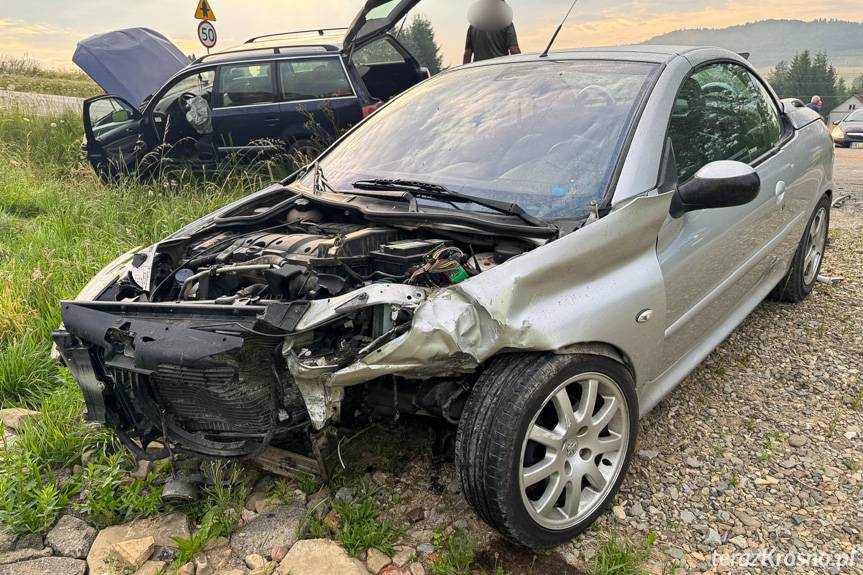 Krasna. Zderzenie dwóch samochodów