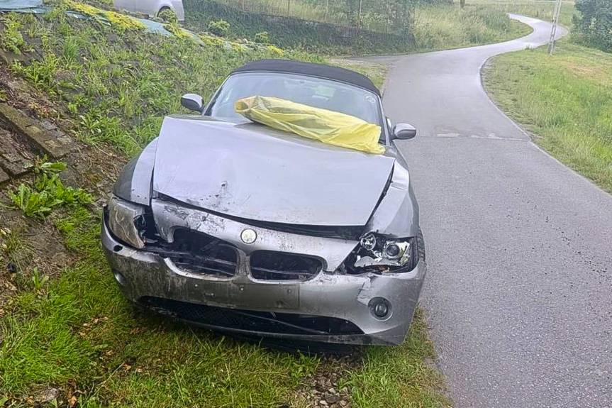 Czołowe zderzenie przez zbyt szybką jazdę