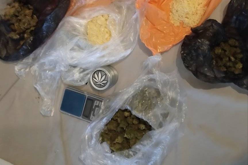 32-latek odpowie za groźby karalne i narkotyki