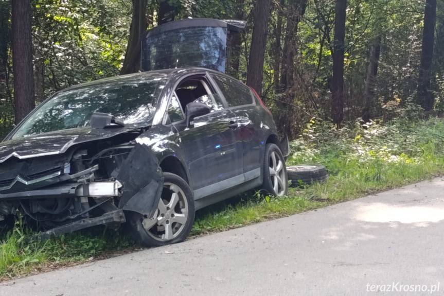 Dachowanie osobowego citroena