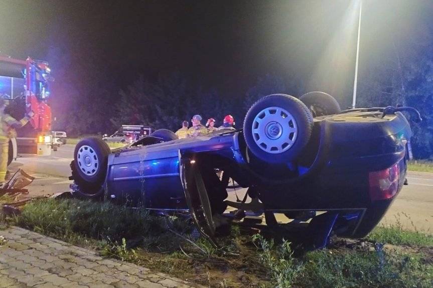 Dachowanie na skrzyżowaniu w Stalowej-Woli