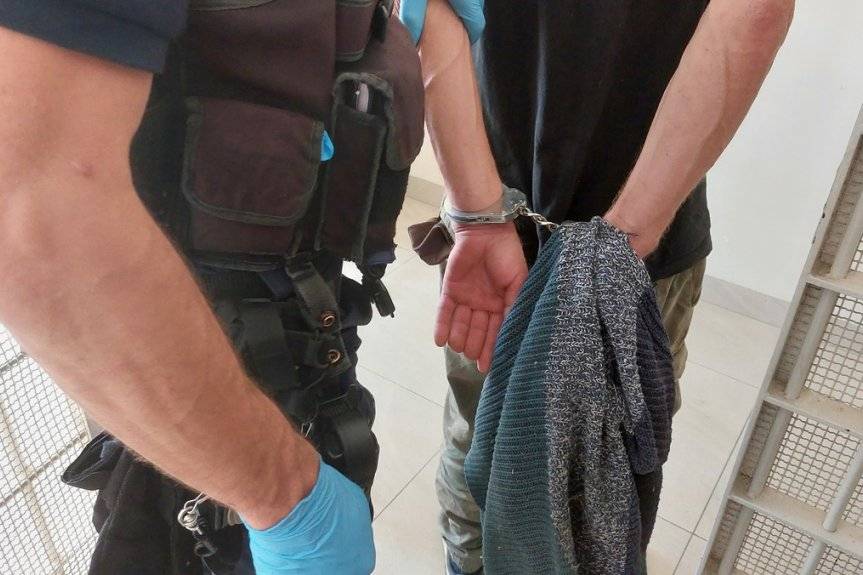 Areszt tymczasowy dla 48-letniego włamywacza