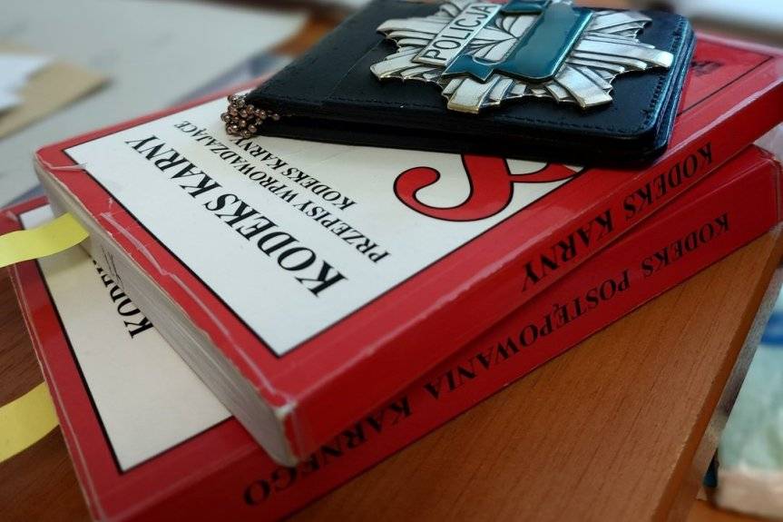 Groził personelowi medycznemu. Usłyszał zarzuty