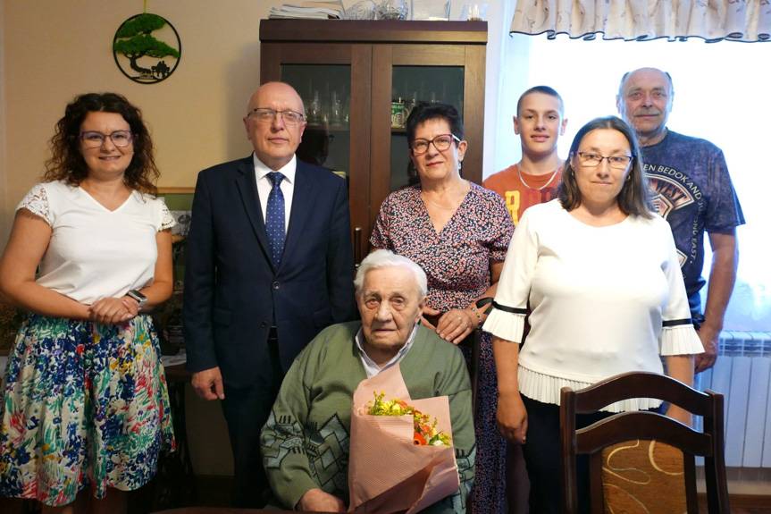 Optymizm i wytrwałość - 103 lata Pana Sylwestra Bełcha