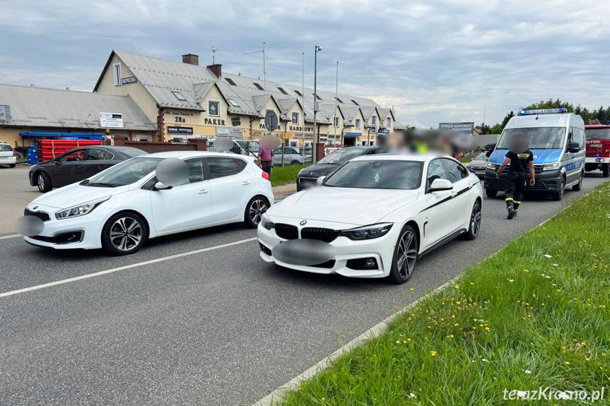 Kolizja trzech samochodów na DK28