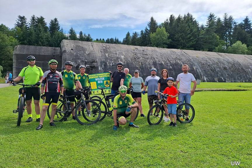 Planowali 50 km, przejechali 70. Tak wyglądała wakacyjna przygoda na rowerach
