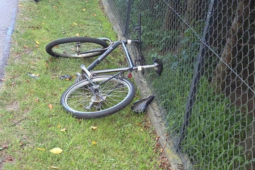 Nietrzeźwy motocyklista zderzył się z kierującym rowerem