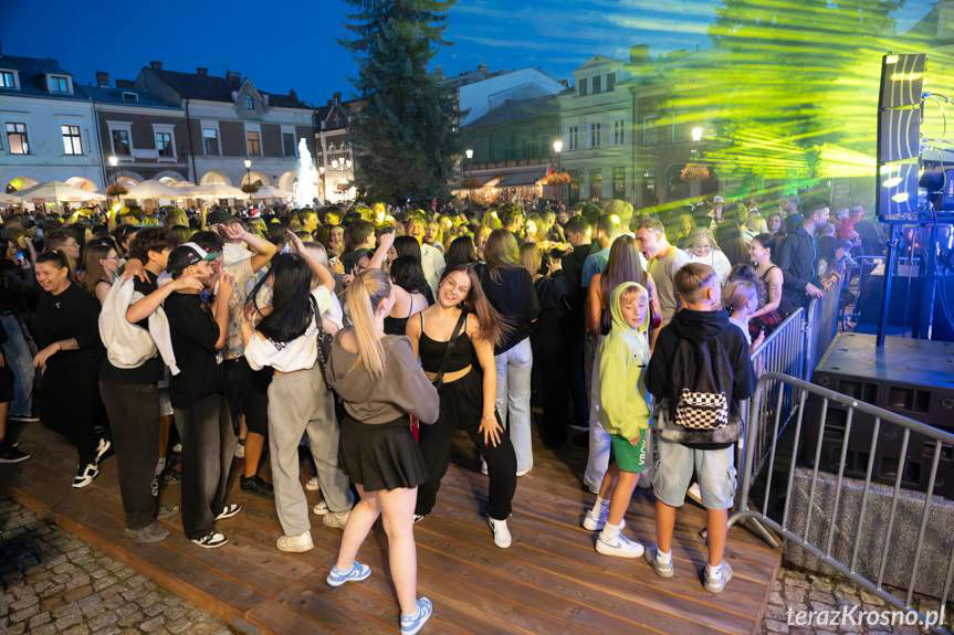 Potańcówka na Rynku w Krośnie [ZDJĘCIA]