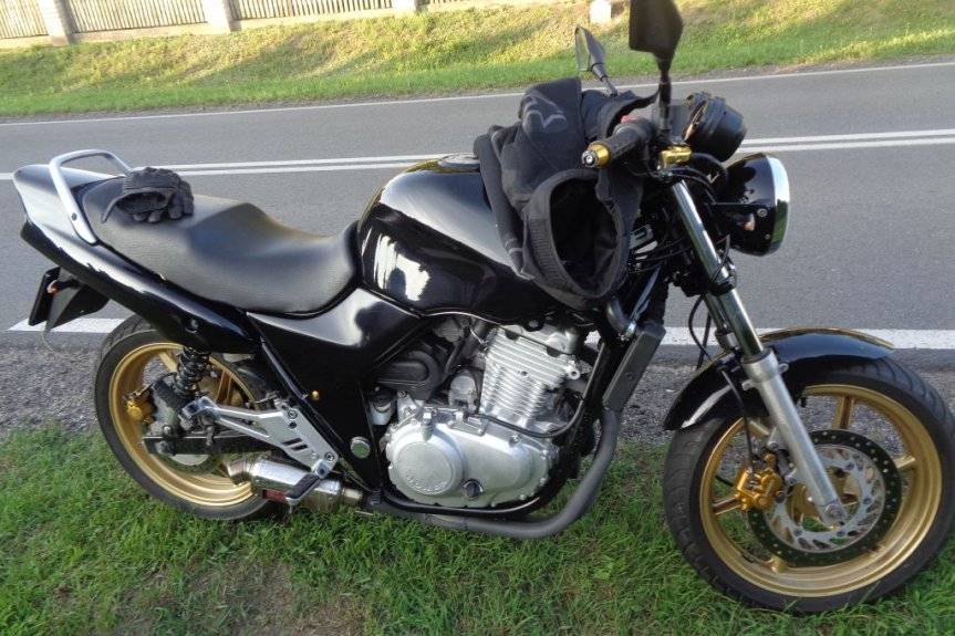 Motocyklista spowodował kolizję, był pijany