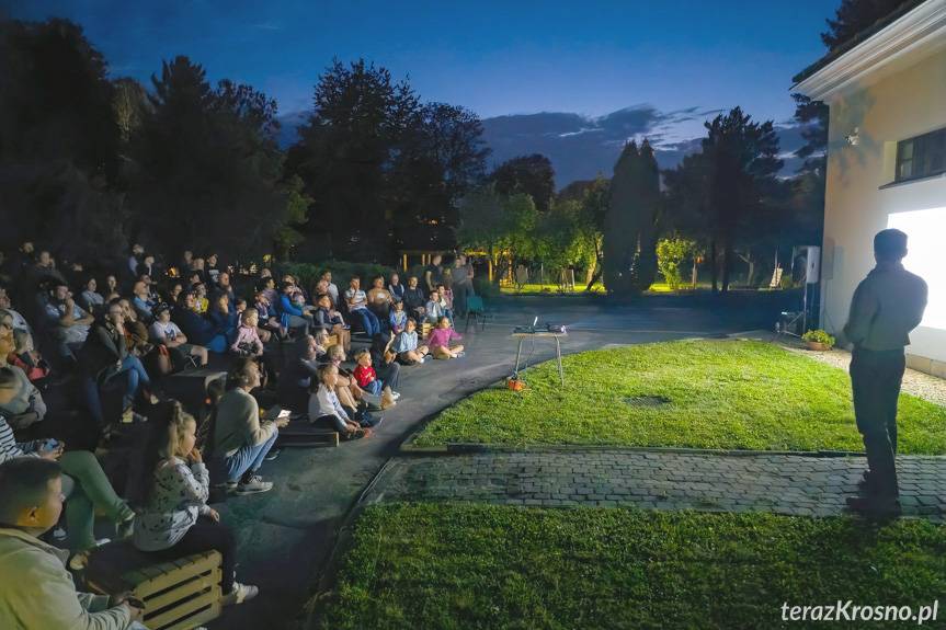 Nocne spotkanie z motylami w Nadleśnictwie Rymanów