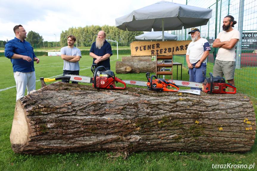 Zasłużeni Krościeniacy zostaną upamiętnieni w drewnie