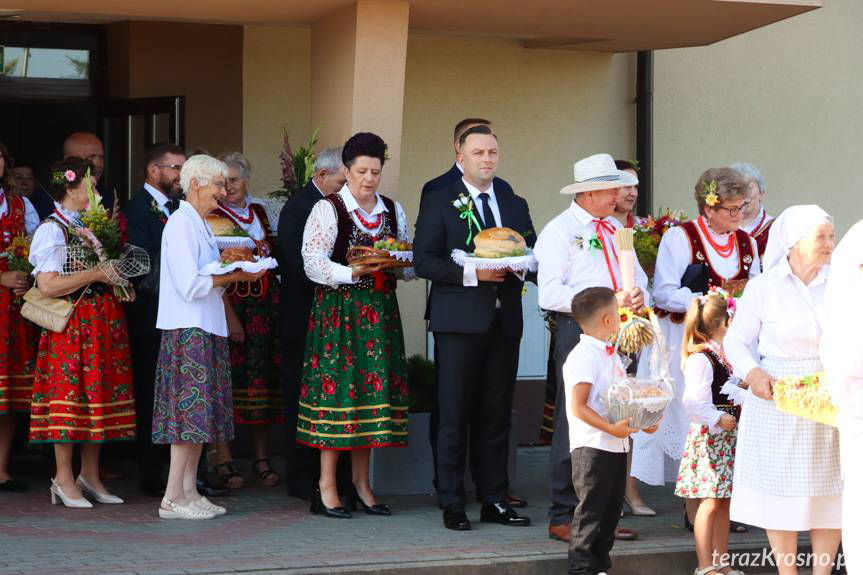 Dożynki Gminy Krościenko Wyżne: dziękczynienie za plony, 30 lat gminy Krościenko Wyżne i 675 lat Krościenka Wyżnego [ZDJĘCIA]