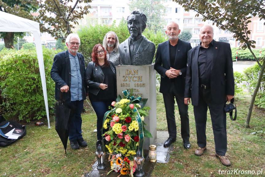 Krosno. 30 rocznica śmierci Jana Zycha [ZDJĘCIA]