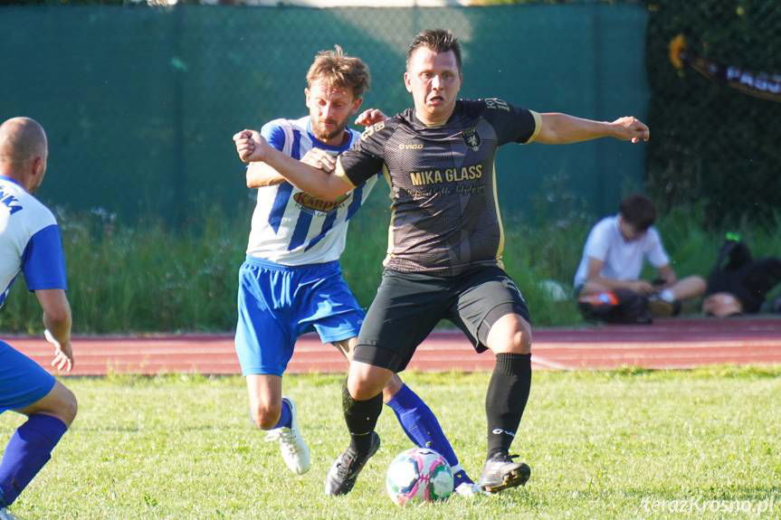 Puchar Polski. Emocjonujący bój Pasji z Głowienką zakończony karnymi [ZDJĘCIA]