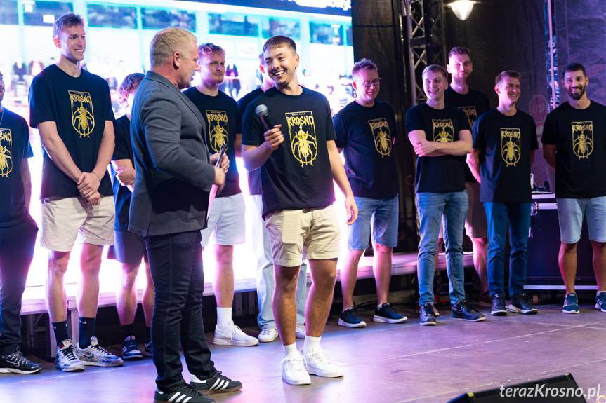 Sportowy akcent Karpackich Klimatów - prezentacja Miasta Szkła Krosno [ZDJĘCIA]