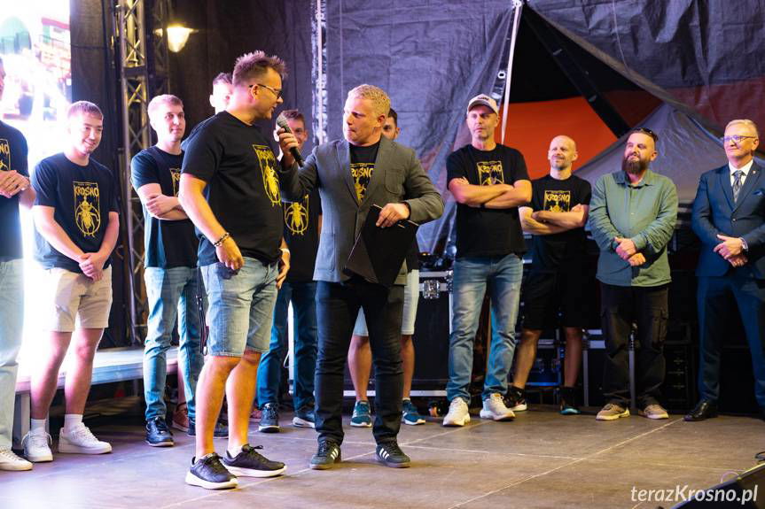 Sportowy akcent Karpackich Klimatów - prezentacja Miasta Szkła Krosno [ZDJĘCIA]