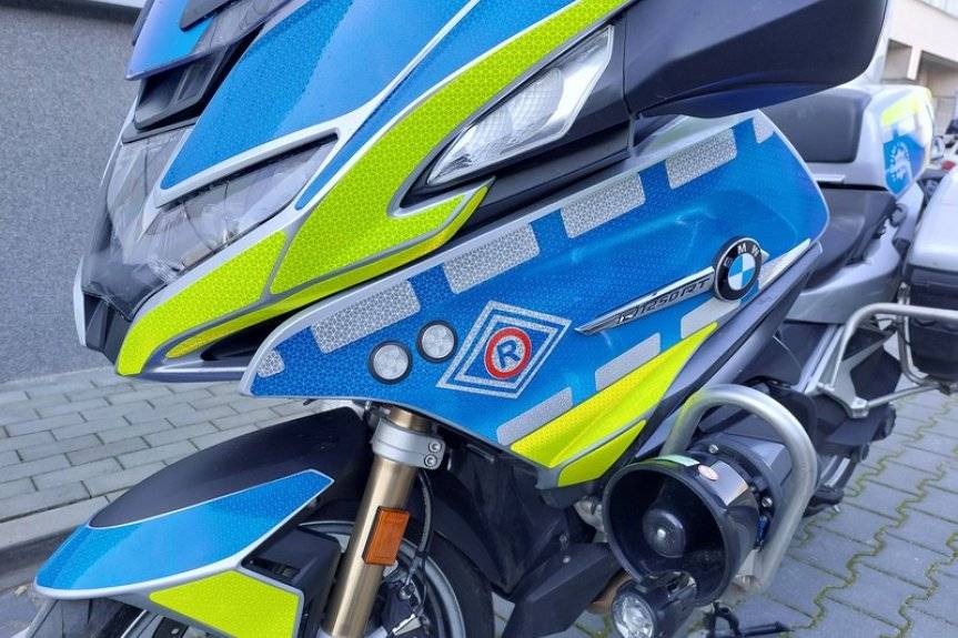 50-latek z 3 promilami przewrócił się na motorowerze