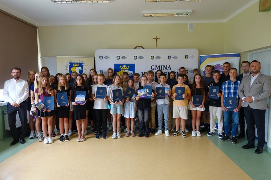 Stypendia dla najlepszych uczniów i sportowców w Krościenku Wyżnym