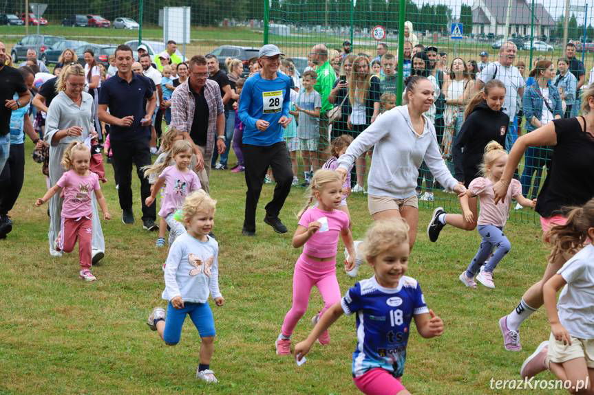 Dycha Siekiernika w Krościenku Wyżnym. Biegi dla dzieci i młodzieży [ZDJĘCIA]