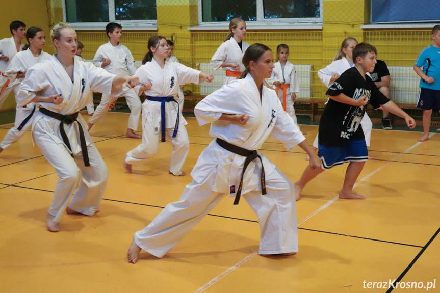 Karatecy z KS Budo Krosno zainaugurowali sezon treningowy [ZDJĘCIA]