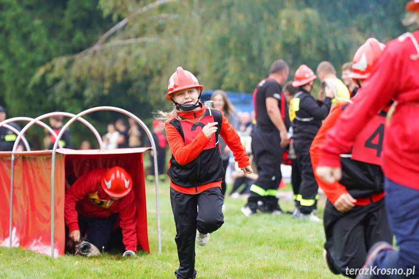 Strażacy z Gminy Jedlicze zmierzyli się w zawodach sportowo-pożarniczych