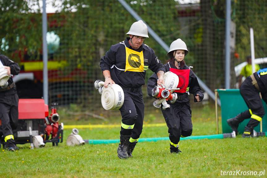 Strażacy z Gminy Jedlicze zmierzyli się w zawodach sportowo-pożarniczych