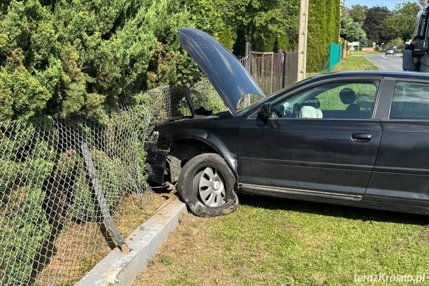 Groźna kolizja w Krośnie. 19-latek trafił do szpitala
