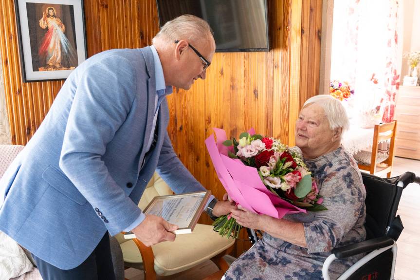 Wyjątkowy jubileusz w gminie Korczyna - 100 lat Pani Kazimiery