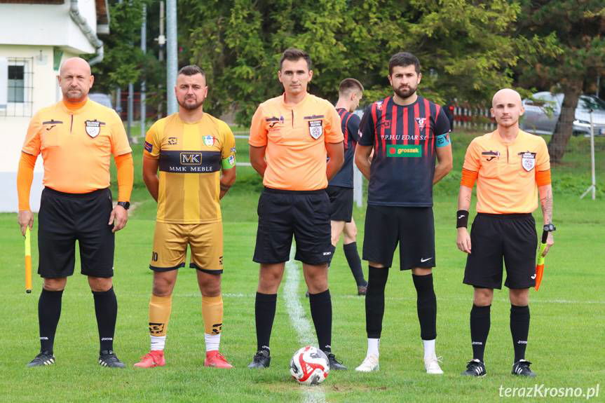 Cztery bramki i trzy punkty Iwonki Iwonicz w pojedynku z Beskidem Posada Górna [ZDJĘCIA]