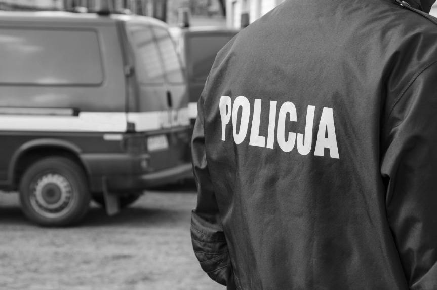 Ciało policjanta z raną postrzałową głowy. Co wydarzyło się w Baligrodzie?