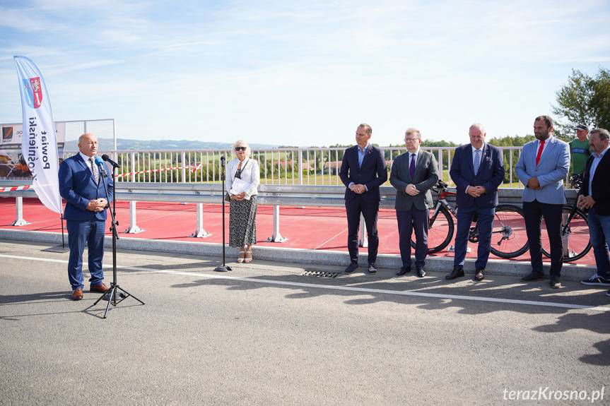 Nowa arteria komunikacyjna w powiecie krośnieńskim już dostępna