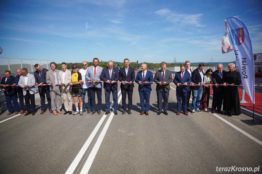 Nowa arteria komunikacyjna w powiecie krośnieńskim już dostępna