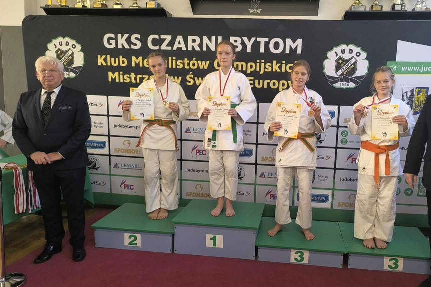 Cztery medale judoków UKS 15 Krosno 