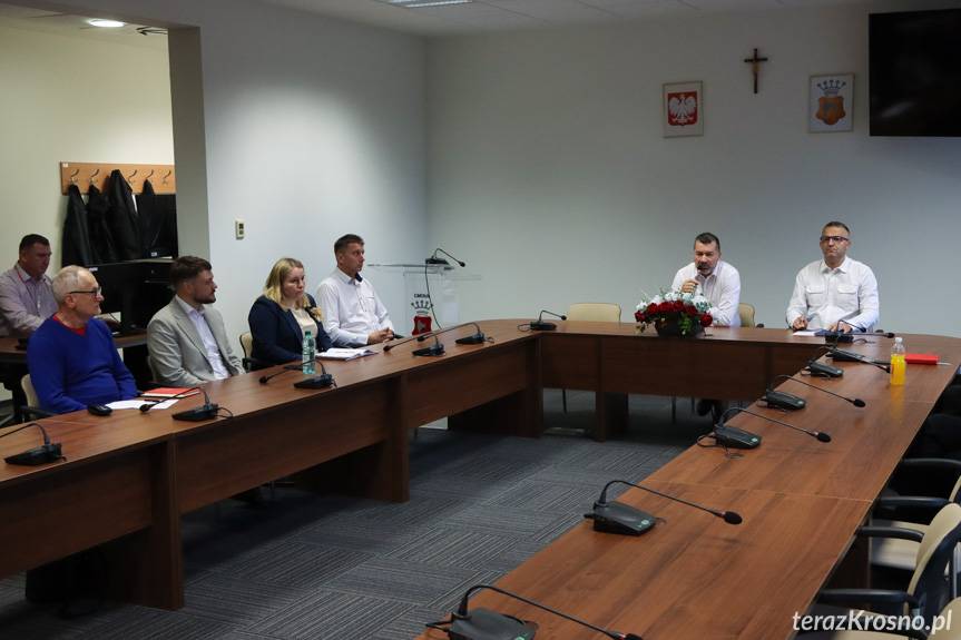 Zamieszanie wokół Samodzielnego Publicznego Gminnego Zakładu Opieki Zdrowotnej w Rymanowie