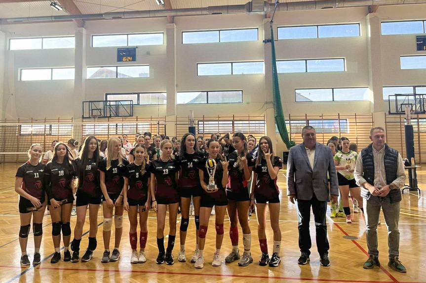 Sześć drużyn walczyło o Puchar Burmistrza Dukli