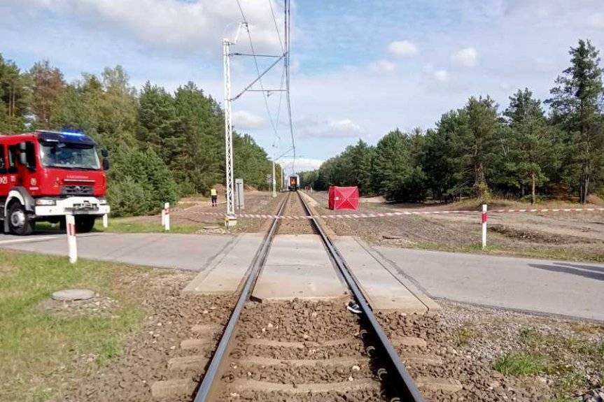 Tragiczny wypadek w Lipie. Pociąg śmiertelnie potrącił kobietę