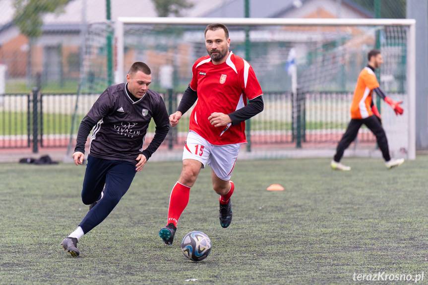 Piłkarska rywalizacja osiedli i dzielnic Krosna [ZDJĘCIA]