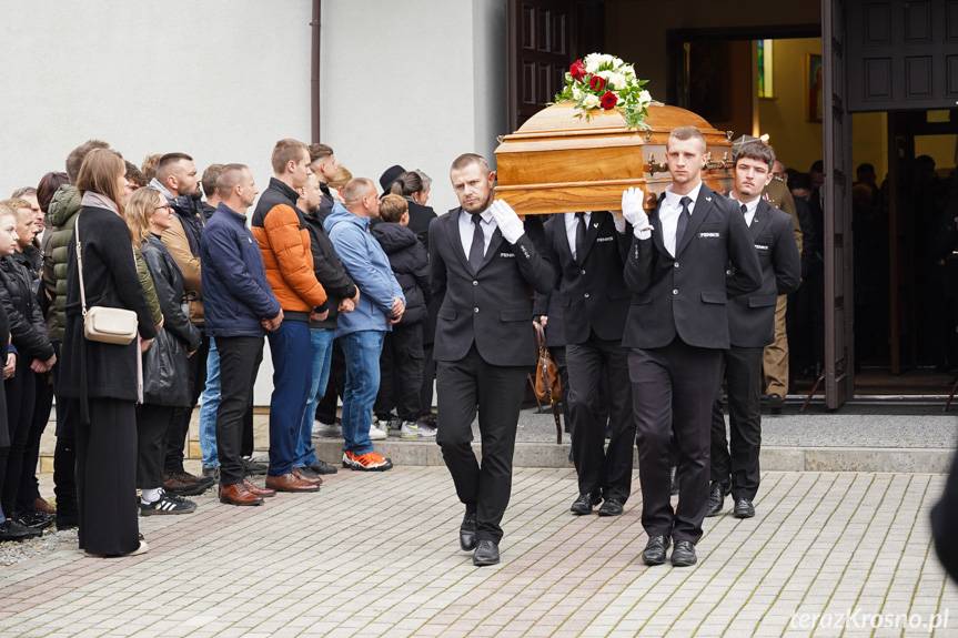 Grzegorz Stec spoczął z wojskowymi honorami